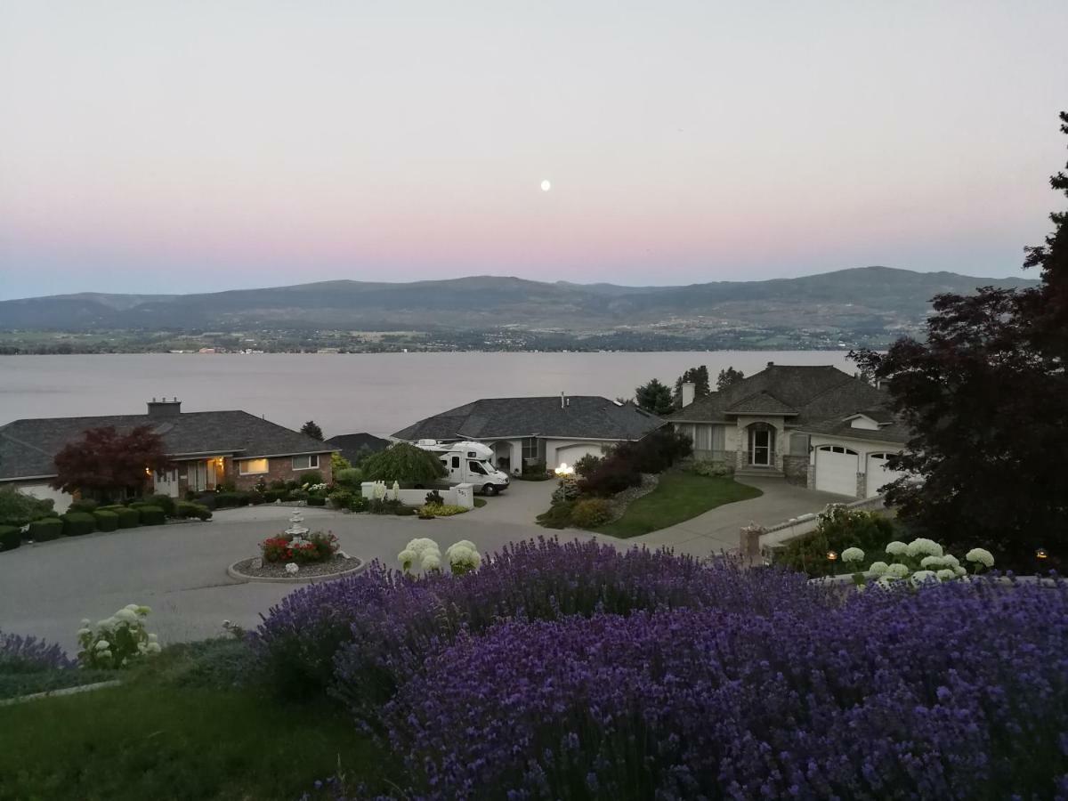 Casa Grande Lakeview House West Kelowna Exterior photo